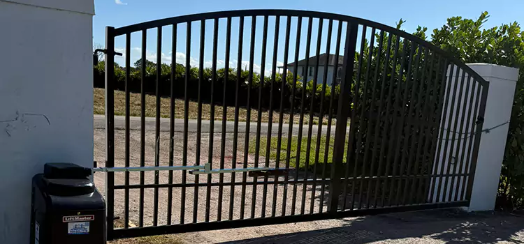Driveway Fence Repair Clearfield